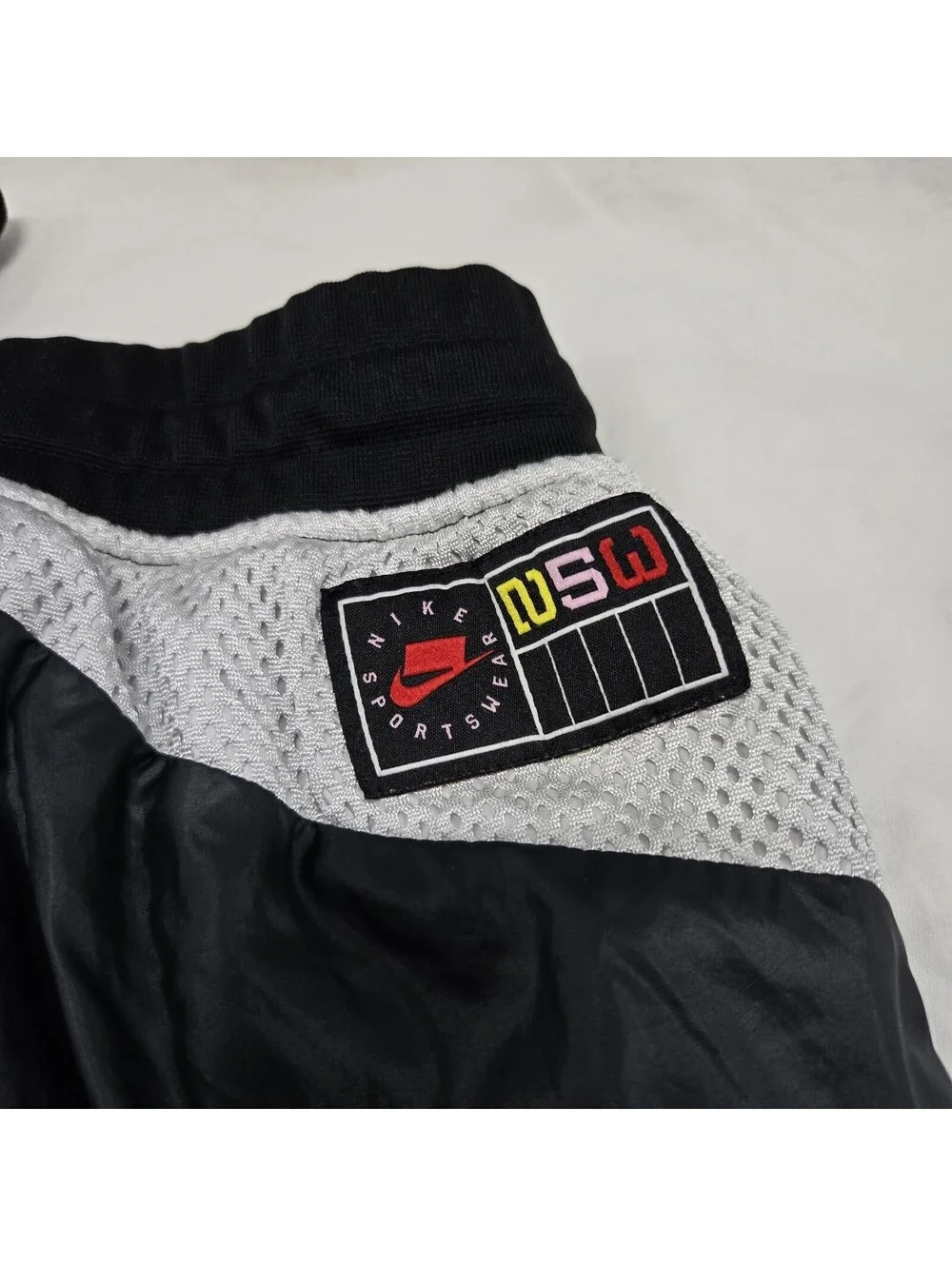 Women's MEDIUM Nike Sportswear NSW Woven Track Pants Patchwork Snap AR2940-010